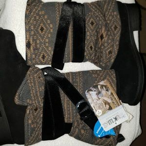 MUK LUKS ANKLE BOOTS SIZE 8 SH41